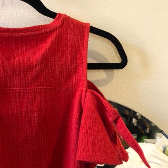 Madewell Skylark Cold Shoulder Tee in Red - Picture 5 of 5
